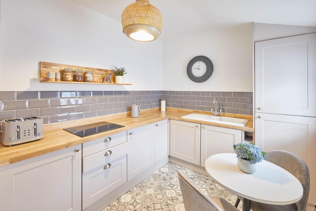 Host & Stay - Den At Westcliff Whitby Esterno foto