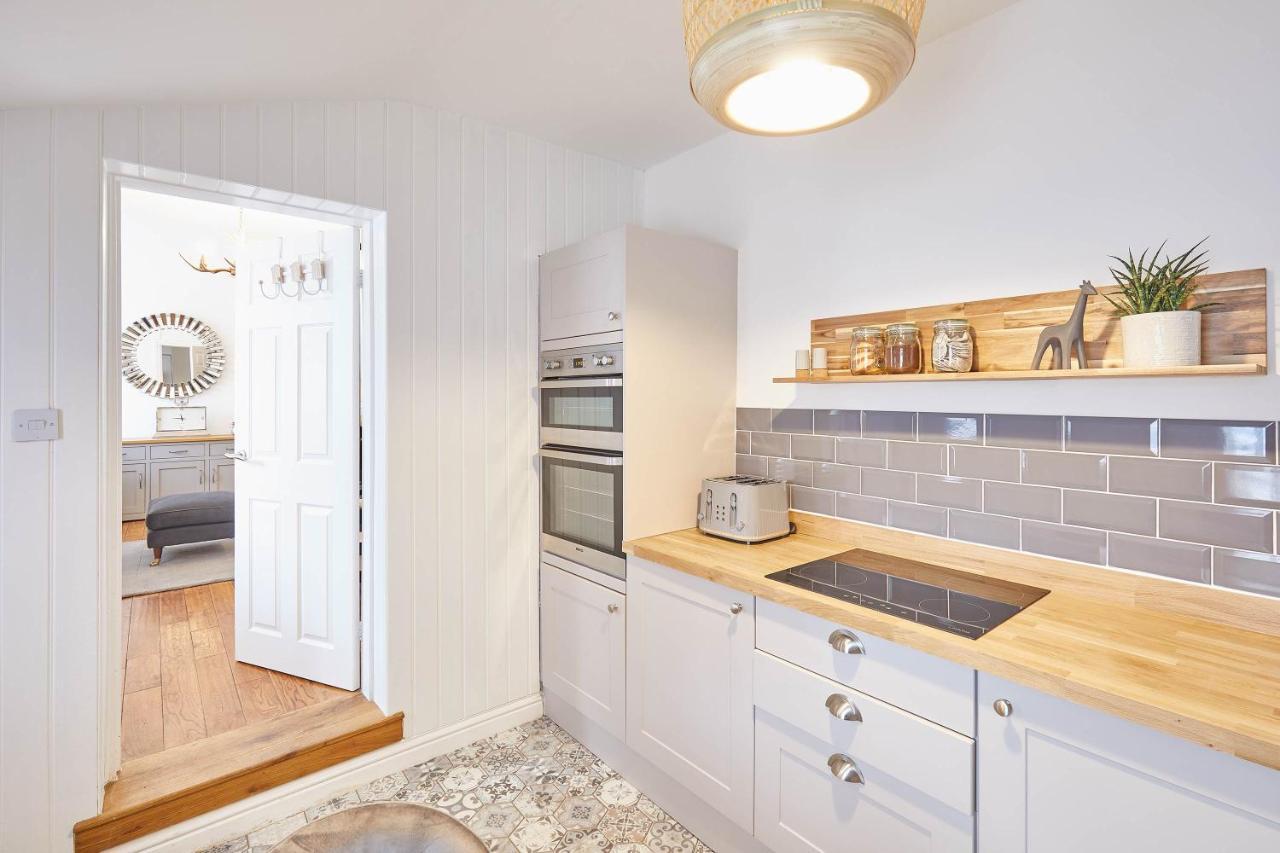 Host & Stay - Den At Westcliff Whitby Esterno foto